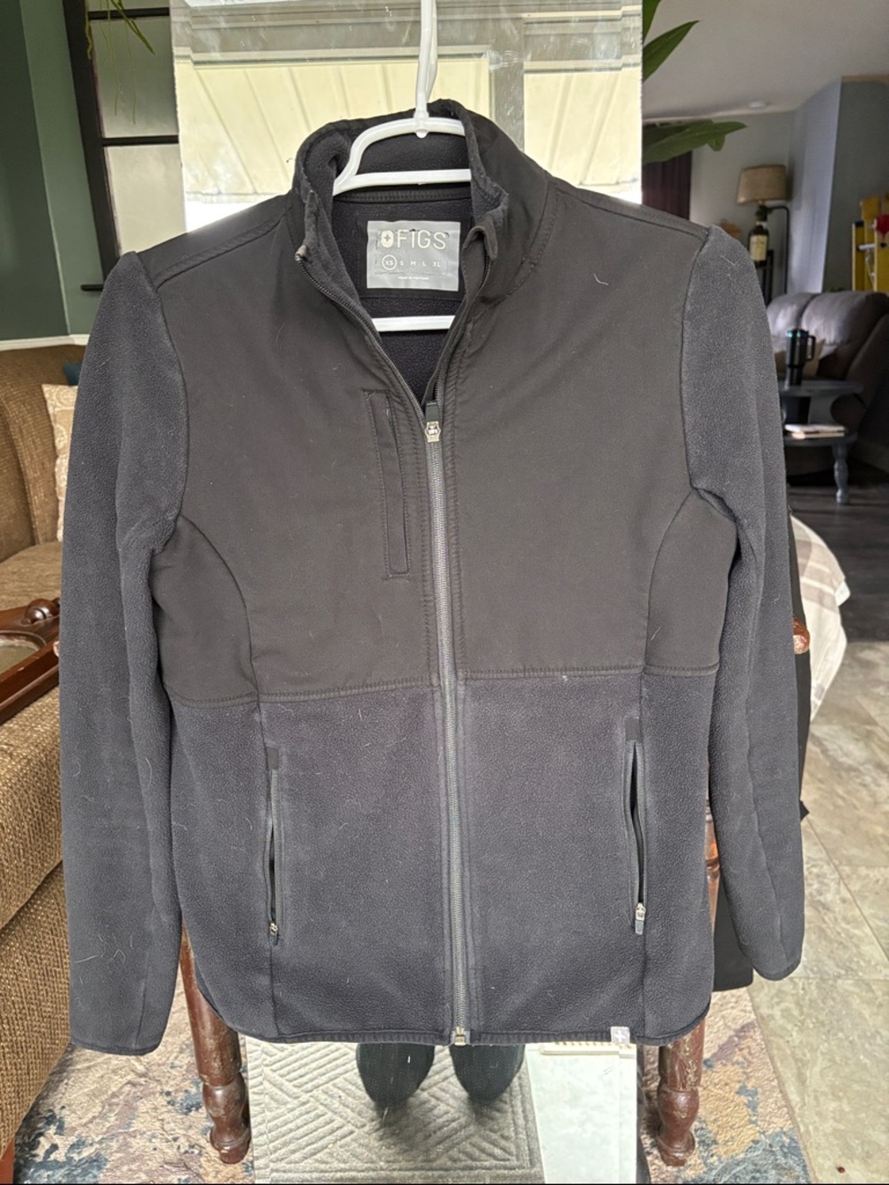 Figs Black Full-Zip Fleece Jacket with High Collar, no damage